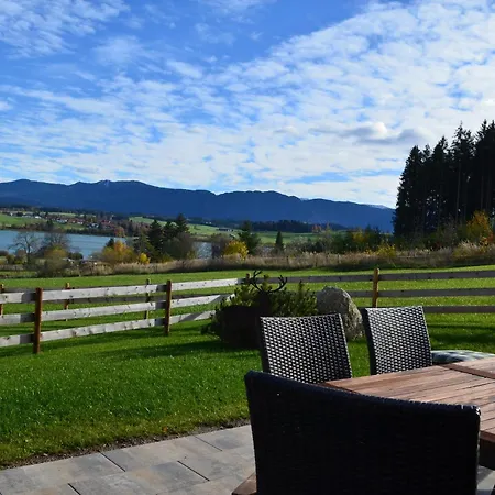 Jaegar - Via Claudia Haus 73 *